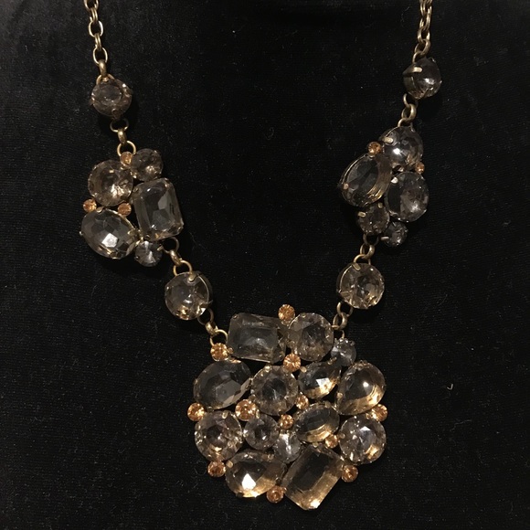 Clear gold stone necklace - Picture 2 of 2